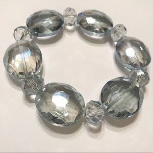 🆕 Crystal/Glass Stretch Bracelet.